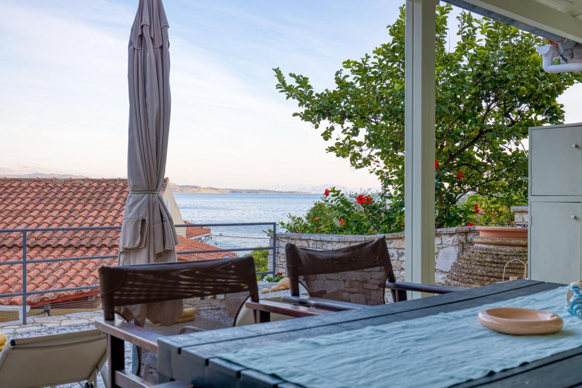 Villa Angeliki By Tsiolis Family Katavolos Exterior photo
