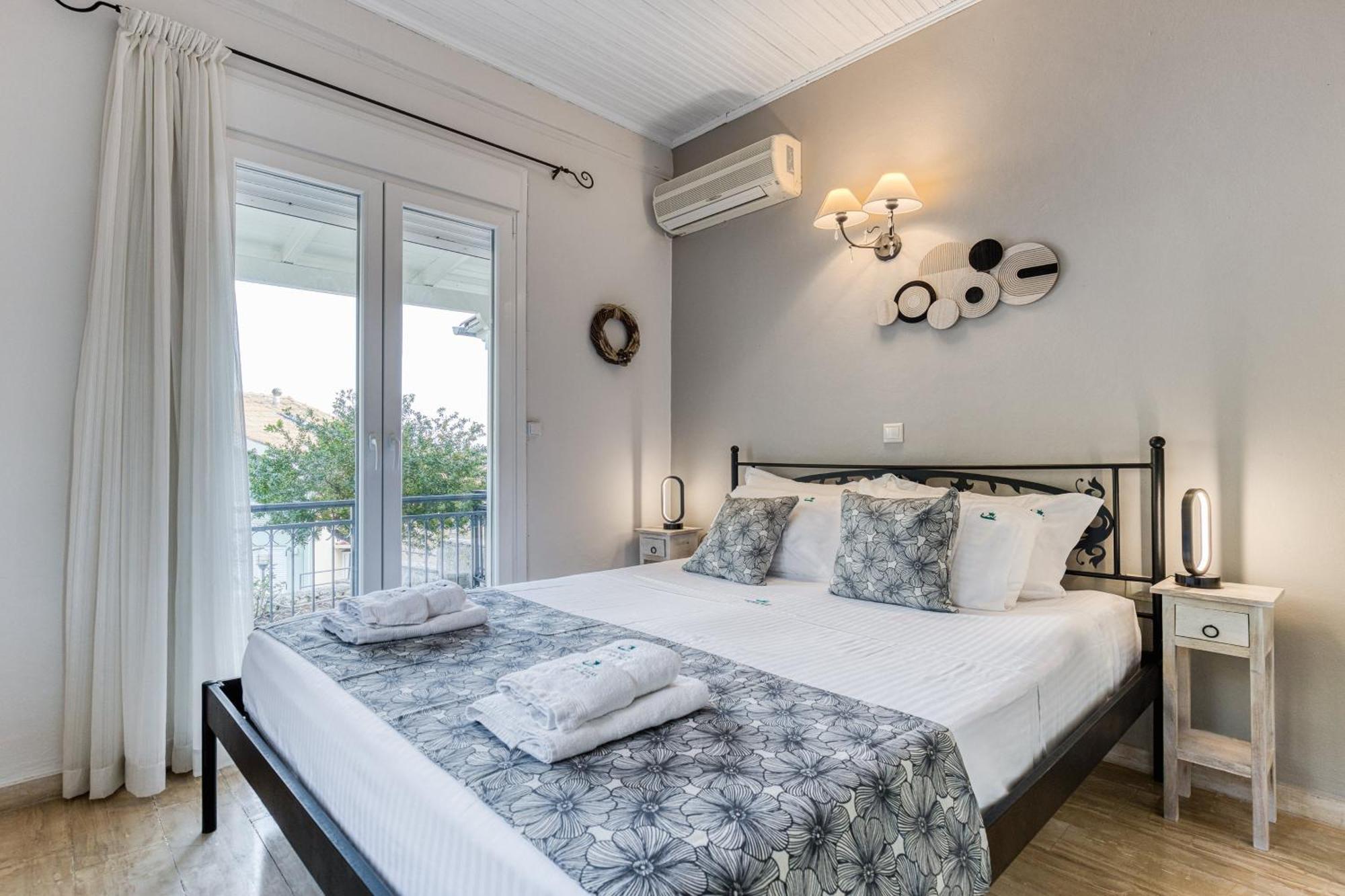 Villa Angeliki By Tsiolis Family Katavolos Exterior photo